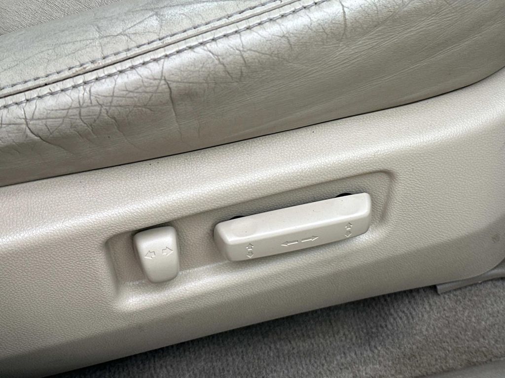 Thumbnail: 2010 Acura MDX - 22