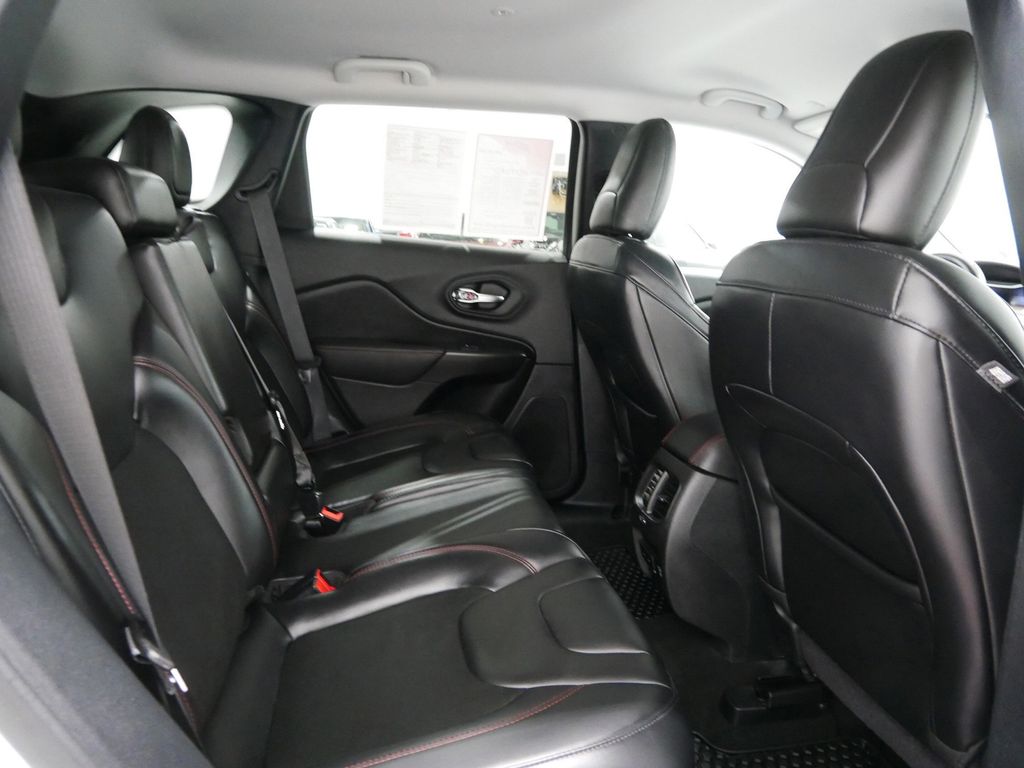 2025 Toyota Tundra Limited - Photo 60