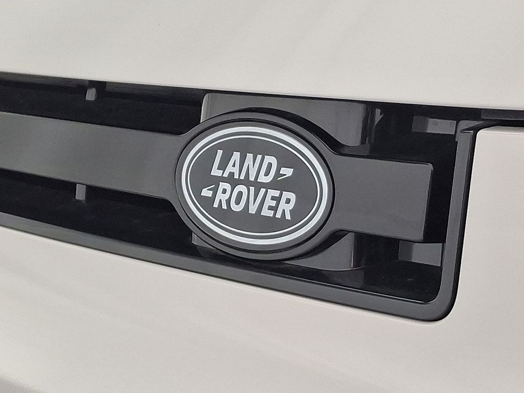 Thumbnail: 2026 Land Rover Defender - 21