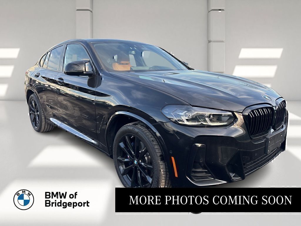 2023 BMW X4 M40i AWD