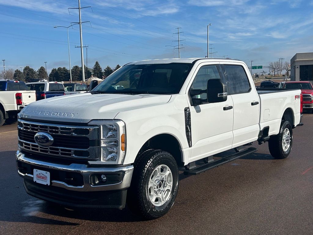 2026 Ford F-350SD XLT 