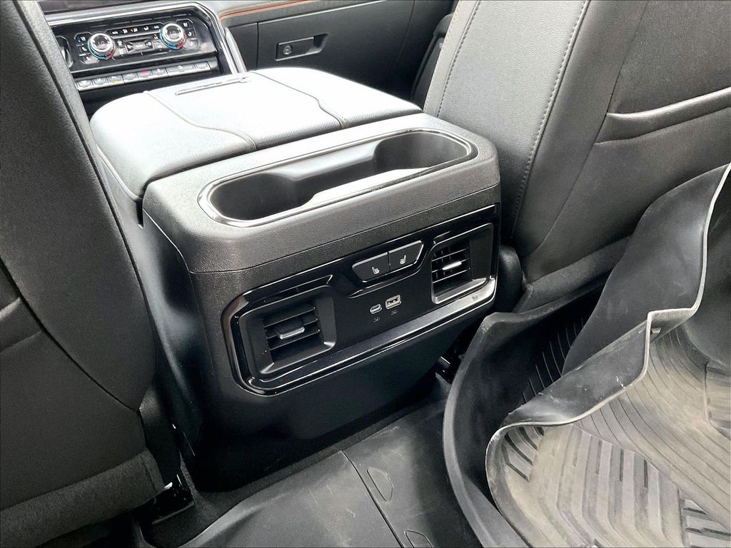 2024 GMC Sierra 2500HD — photo 28