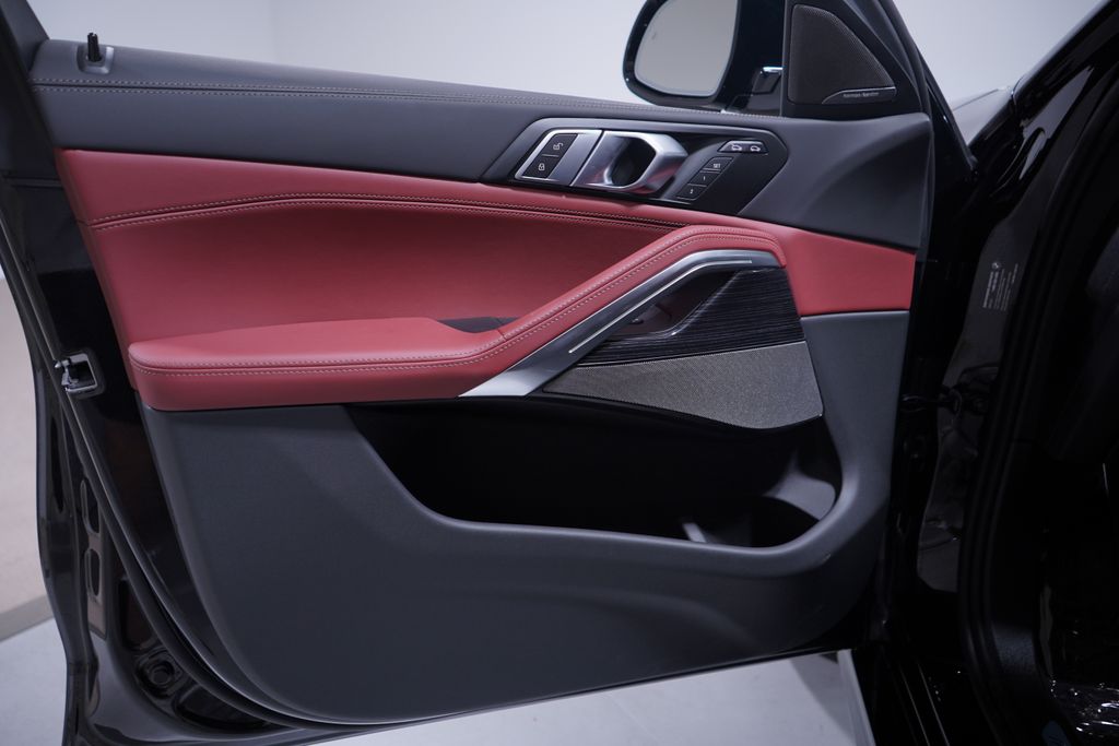 Thumbnail: 2026 BMW X6 - 10