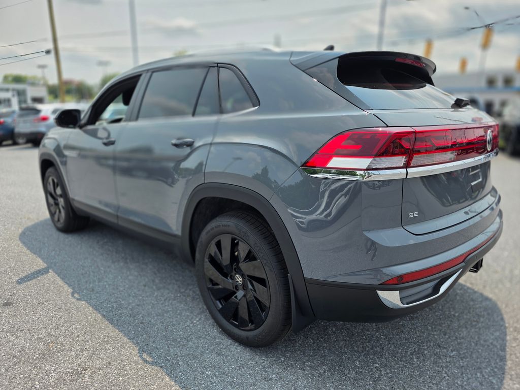 2026 Volkswagen Atlas Cross Sport 2.0T SE w/Technology Gray at Rafferty Subaru