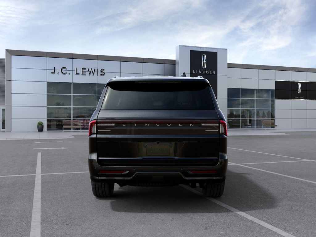 2027 Lincoln Navigator Reserve