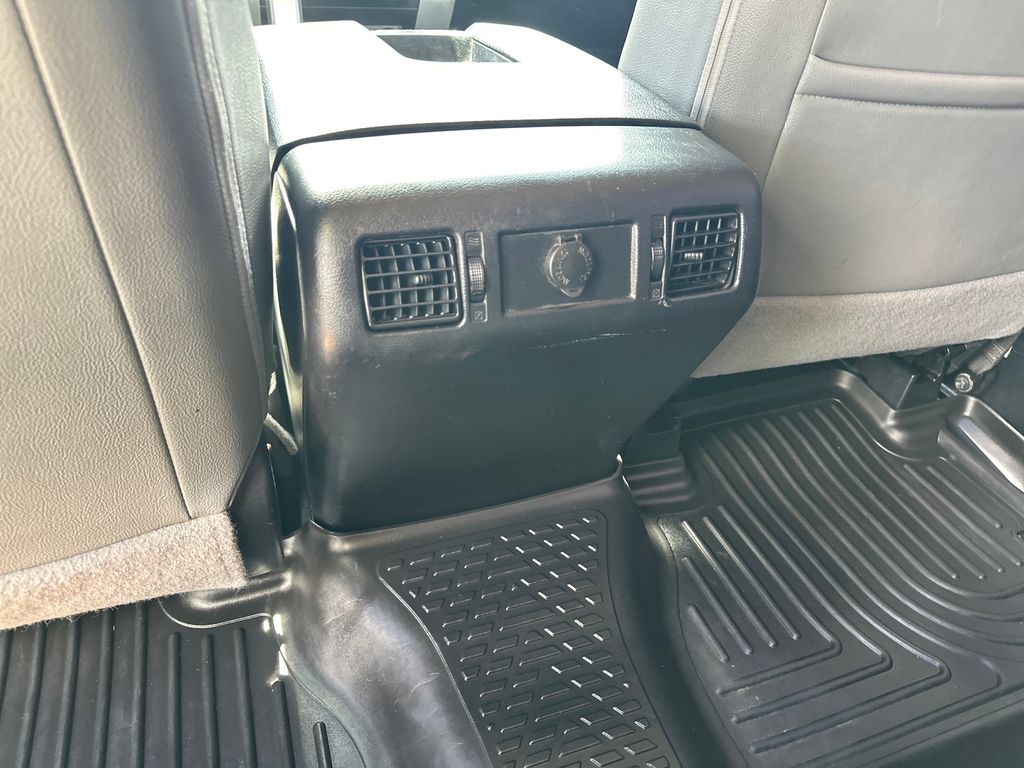 Used Car 2015 Toyota Tundra  For Sale Under $25,000 In Austin, Texas