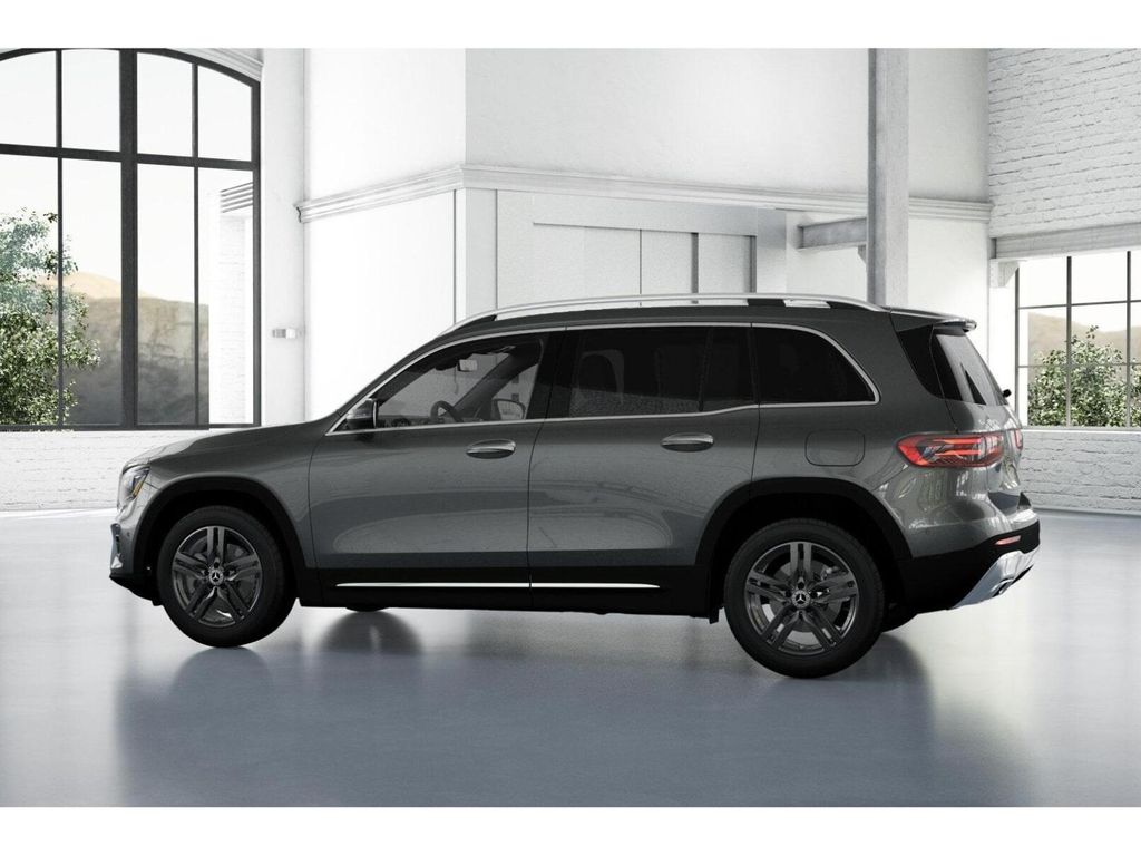 2025 Mercedes Benz GLB 250 4MATIC photo 32