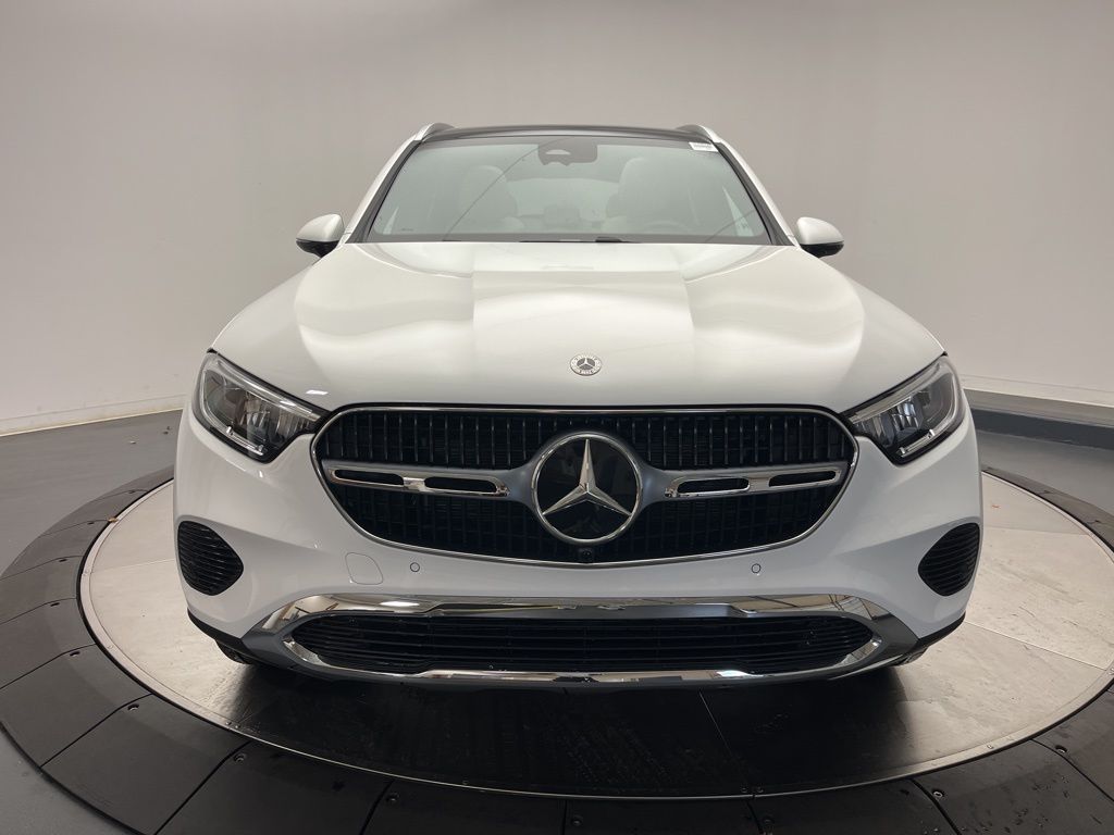 Thumbnail: 2026 Mercedes-Benz GLC - 2