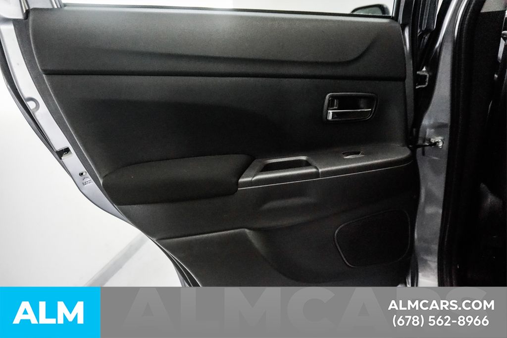Used 2024 Gray Mitsubishi 2.0 ES image 24