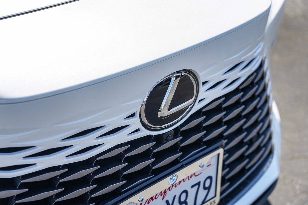 2024 Lexus RX 450h+ Luxury 3