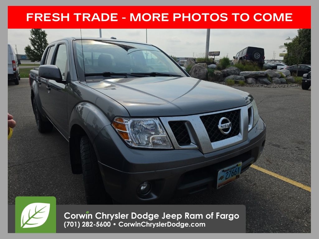Gray 2018 Nissan Frontier Pickup Truck Four-Wheel Drive 5-Speed Automatic Overdrive