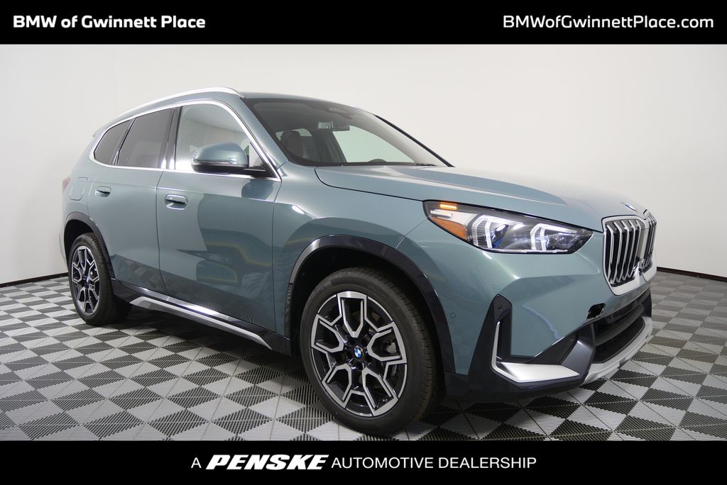 Thumbnail: 2026 BMW X1 - 1