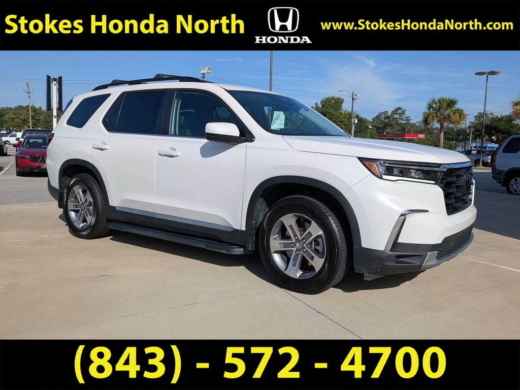 Used 2025 Honda Pilot SUV