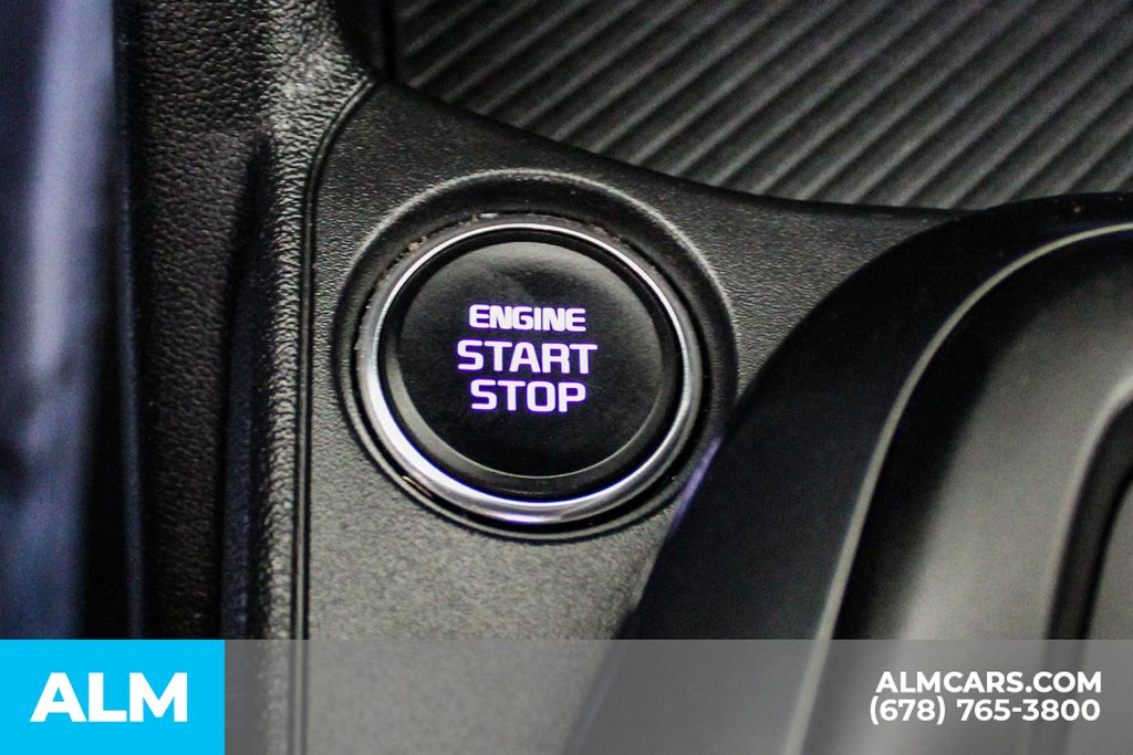 Used 2025 Blue Kia LXS image 28