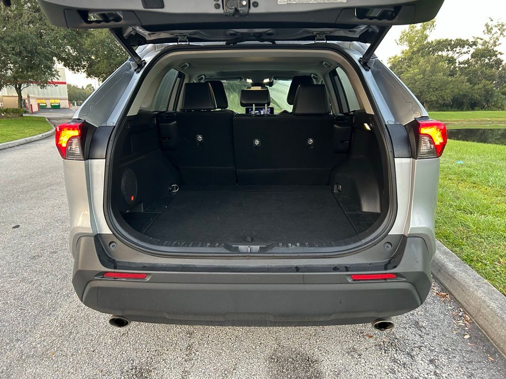 Thumbnail: 2023 Toyota RAV4 - 10