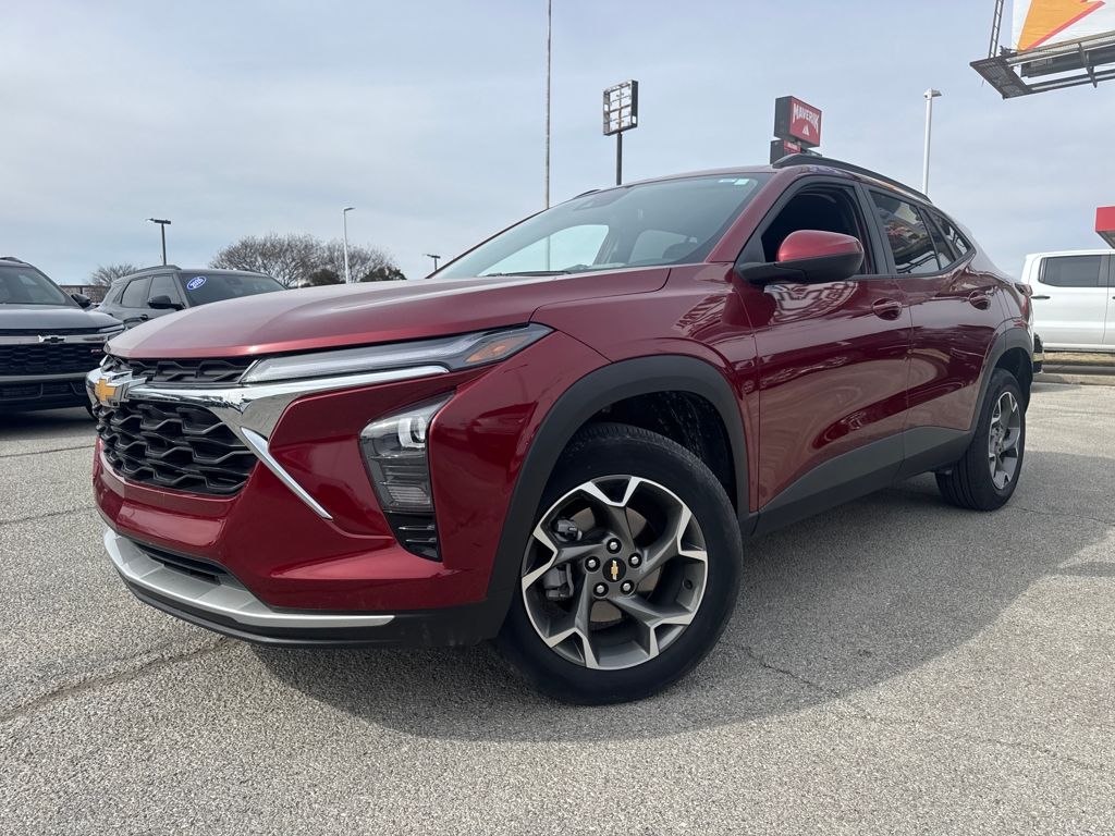 2025 Chevrolet Trax LT FWD
