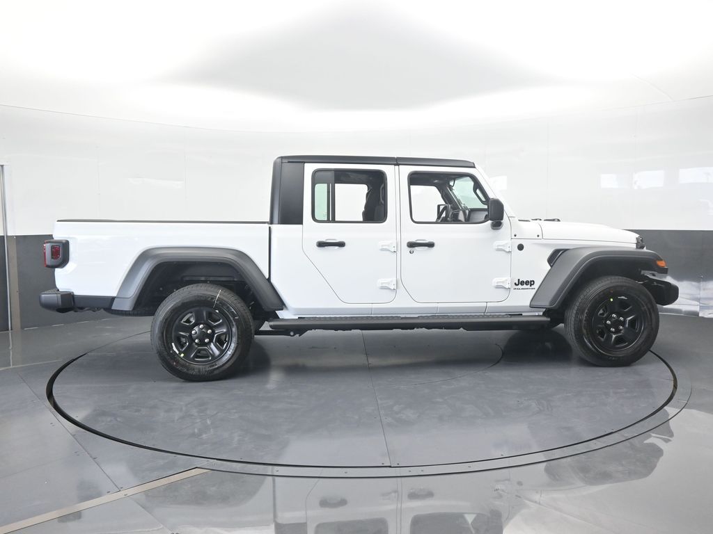 New 2026 bright white clearcoat Jeep Sport image 7