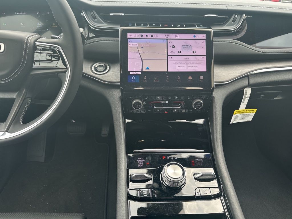 2023 Jeep Grand Cherokee Overland 4xe - Photo 23