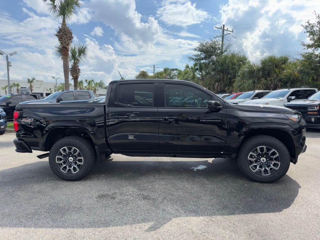 2024 Chevrolet Colorado Z71 9