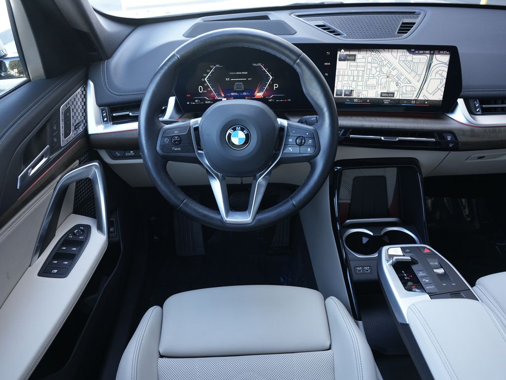 Thumbnail: 2023 BMW X1 - 13