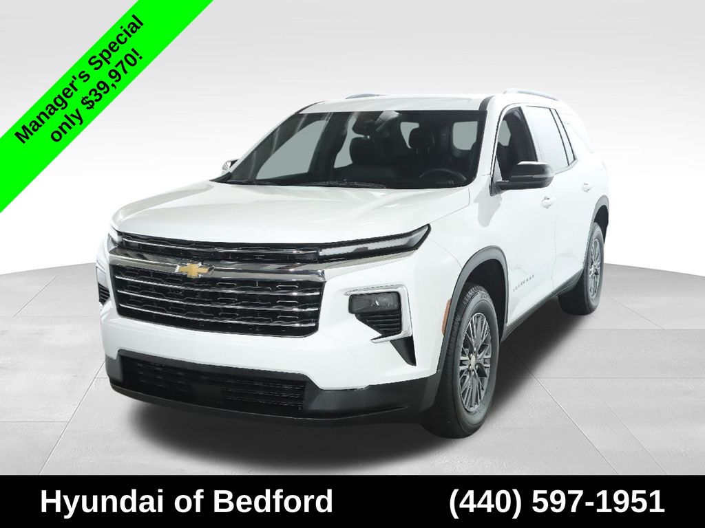 2026 Chevrolet Traverse LT - Image 3