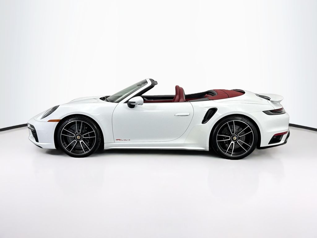 Thumbnail: 2022 Porsche 911 - 2