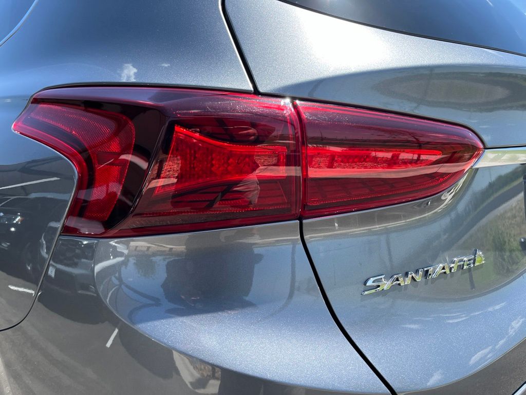 Thumbnail: 2019 Hyundai Santa Fe - 7