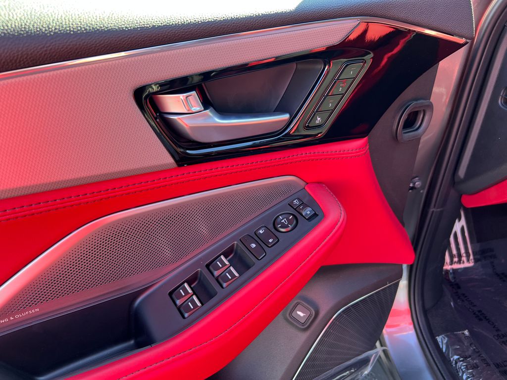 Thumbnail: 2026 Acura MDX - 13