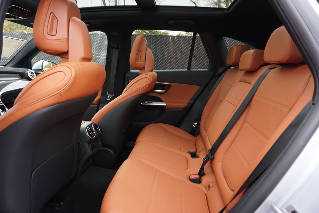 Thumbnail: 2026 Mercedes-Benz GLC - 13