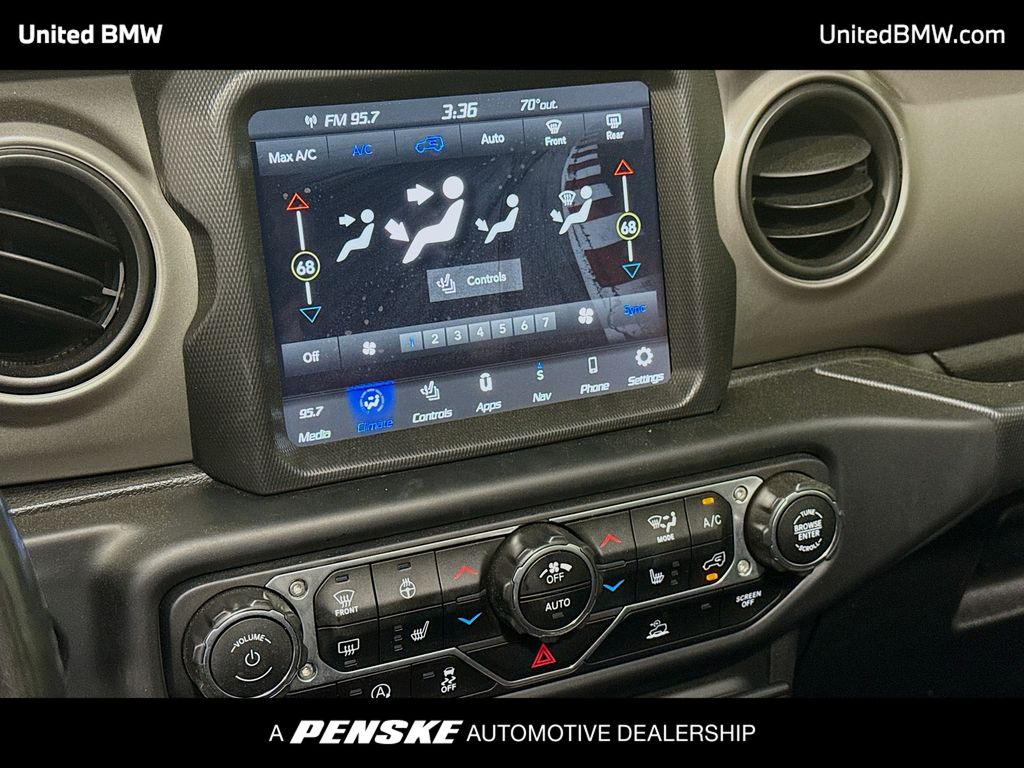 Thumbnail: 2021 Jeep Wrangler - 11