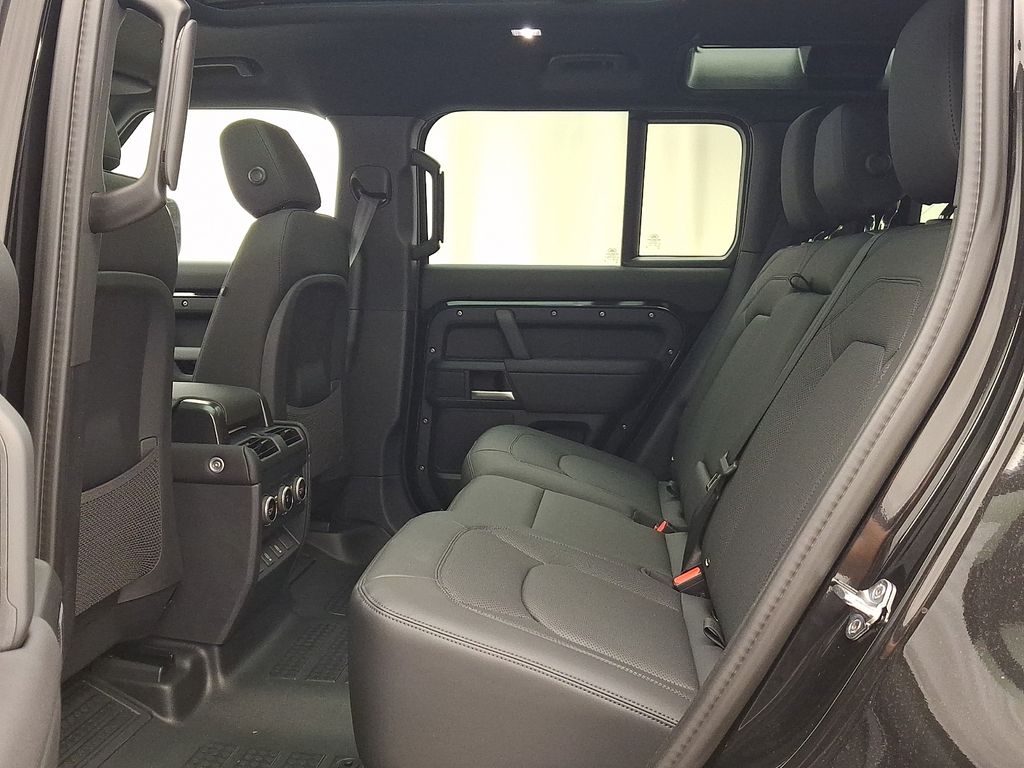 Thumbnail: 2026 Land Rover Defender - 6