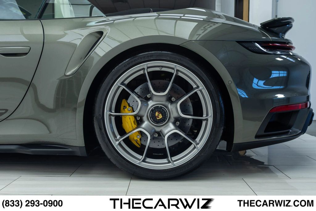 2023 Porsche 911