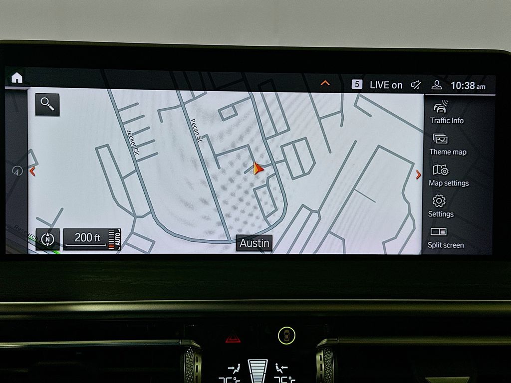 Thumbnail: 2023 BMW X3 - 13