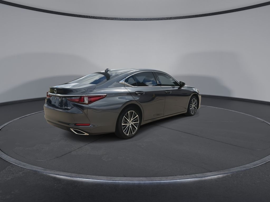 Thumbnail: 2024 Lexus ES - 8