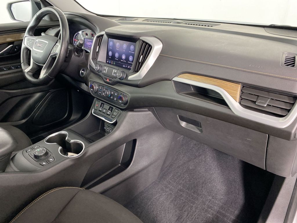 2021 GMC Terrain SLE 28