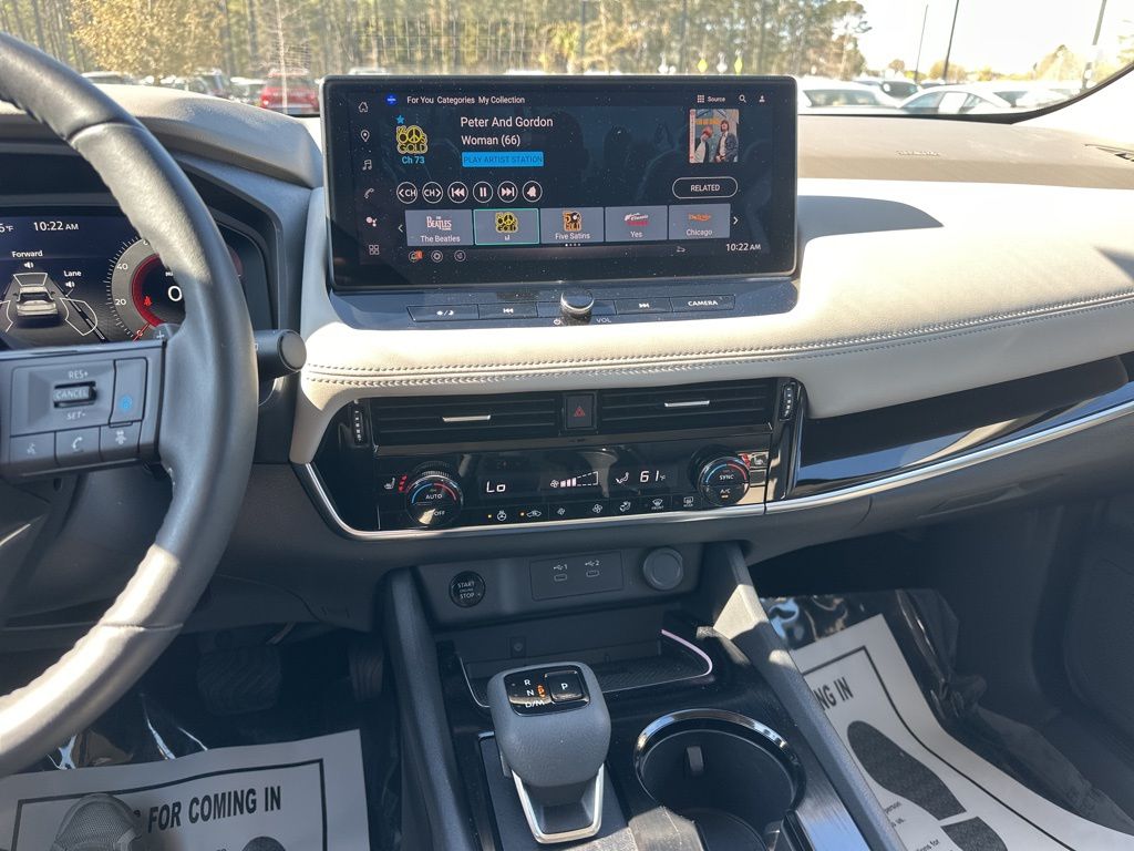 2024 Everest White Pearl Nissan Rogue SL FWD SUV
