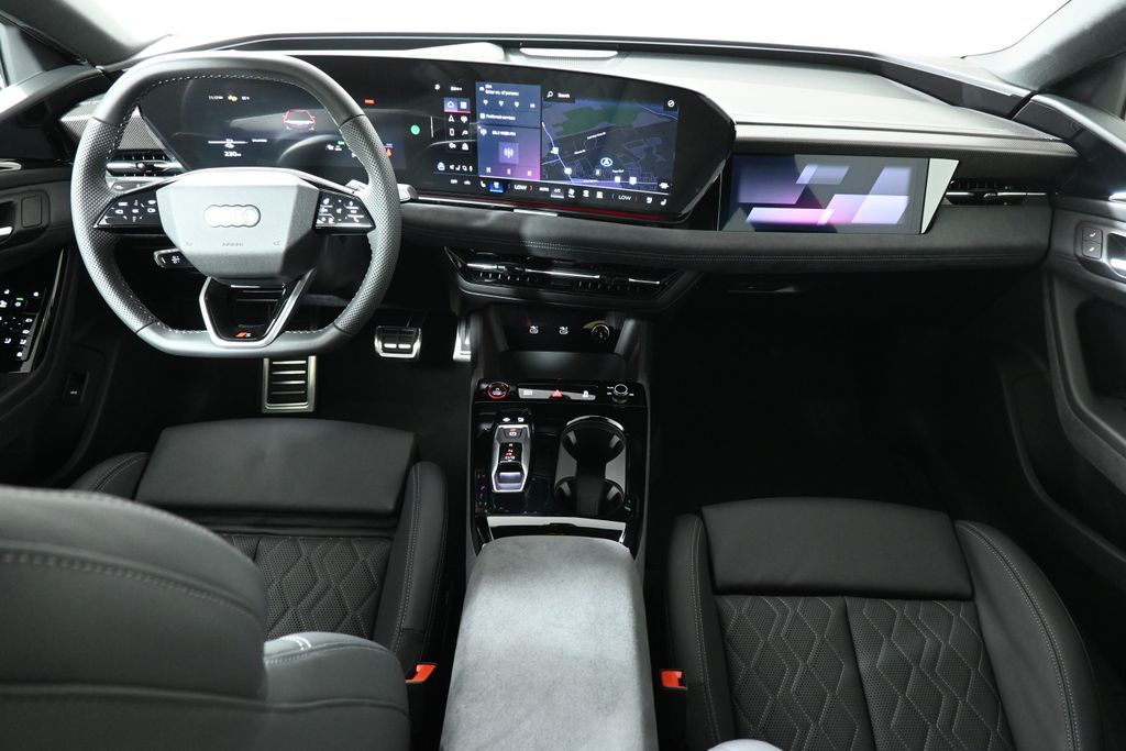 Thumbnail: 2025 Audi S6 - 4