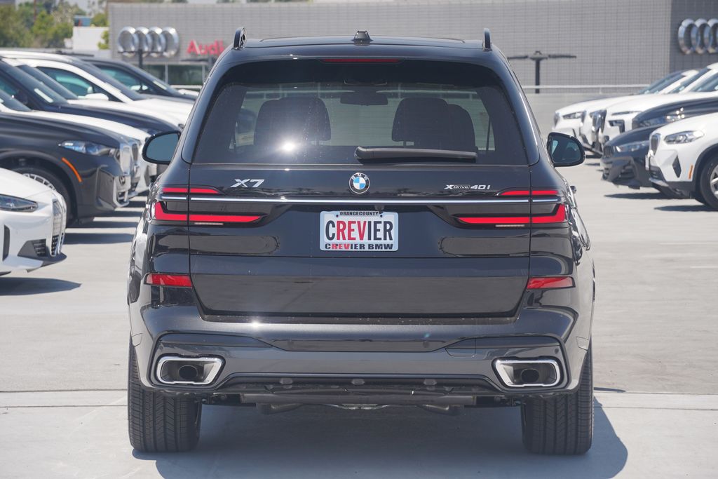 2025 BMW X7 xDrive40i 6