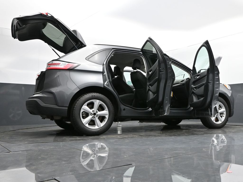 2023 Ford Edge SE