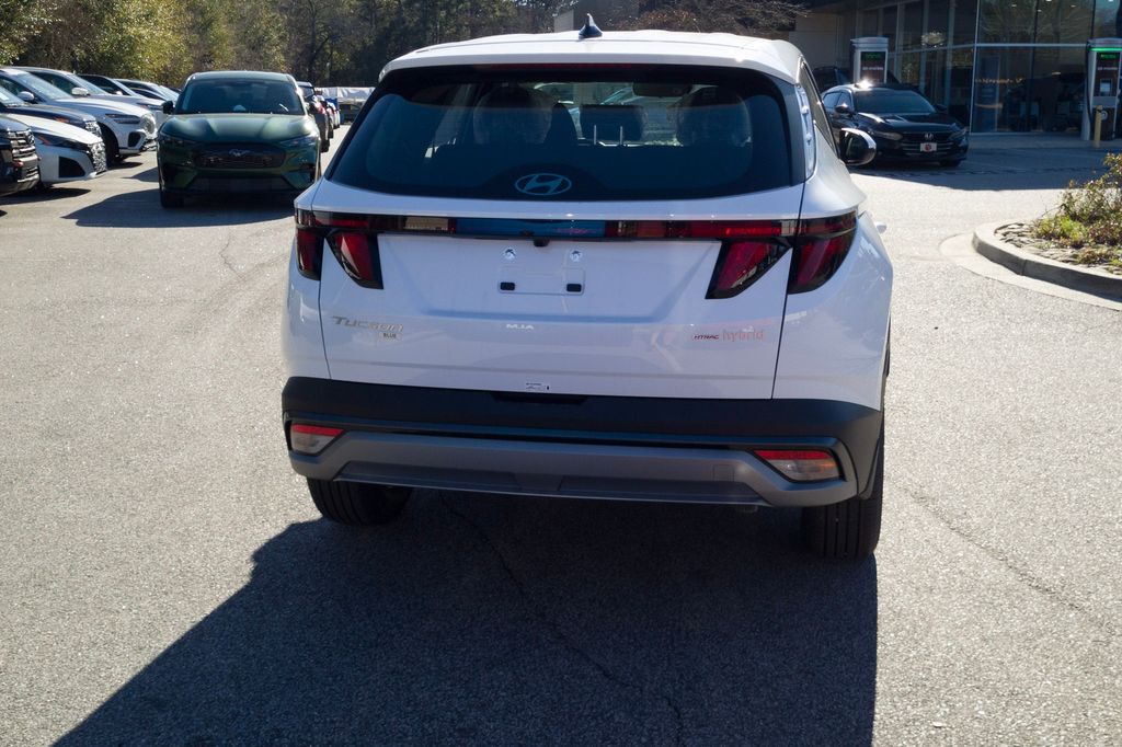 New 2026 White Hyundai Blue SE image 6
