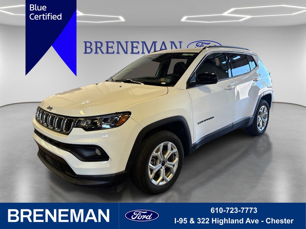 Bright White Clearcoat 2025 Jeep Compass Latitude 4WD SUV / Crossover Four-Wheel Drive 8-Speed Automatic