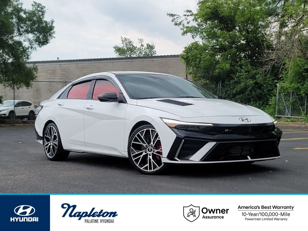 Atlas White 2025 Hyundai Elantra Sedan Front-Wheel Drive 7-Speed Dual Clutch