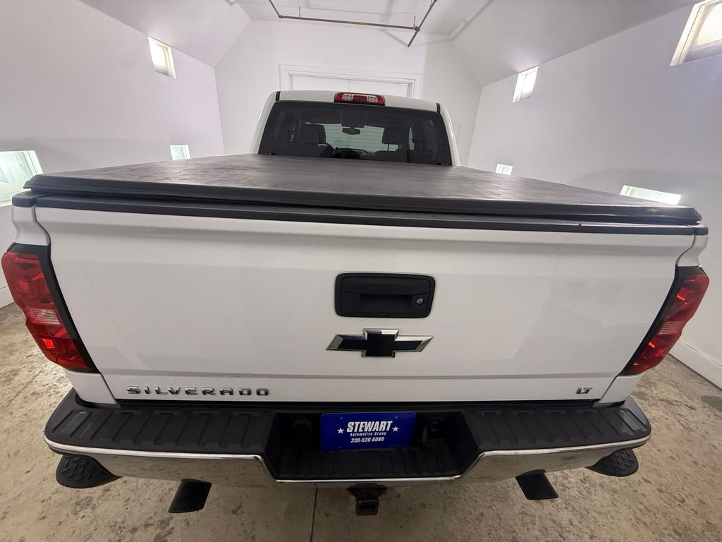 2017 Chevrolet Silverado 1500 LT - Image 4