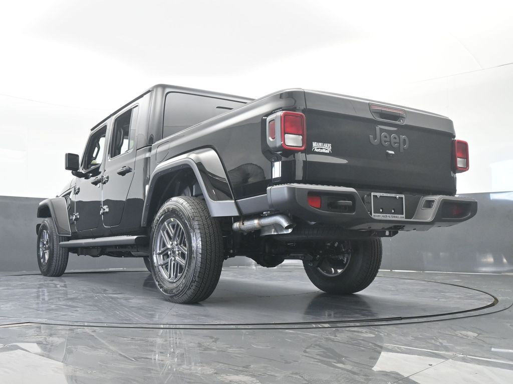 New 2026 black clearcoat Jeep Sport S image 50