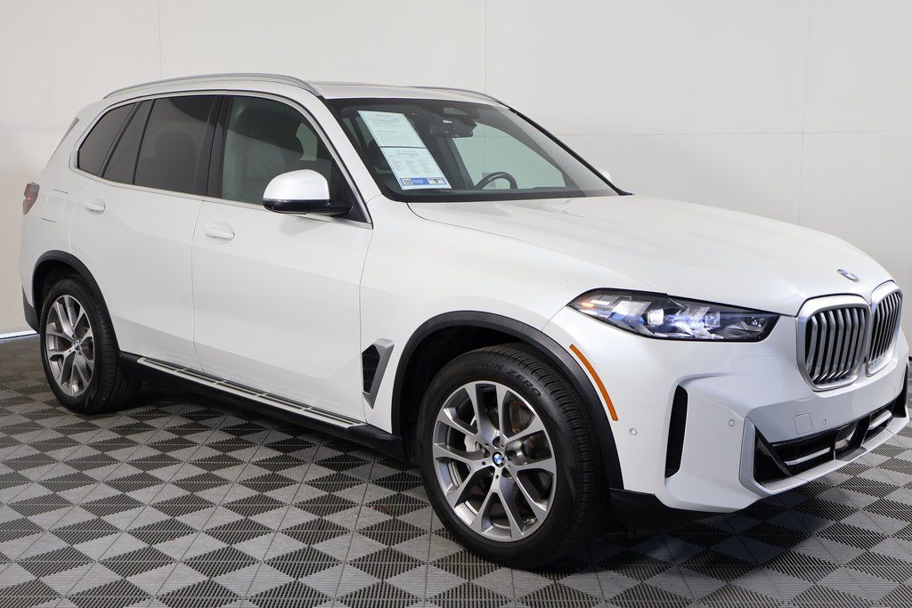 Thumbnail: 2024 BMW X5 - 3