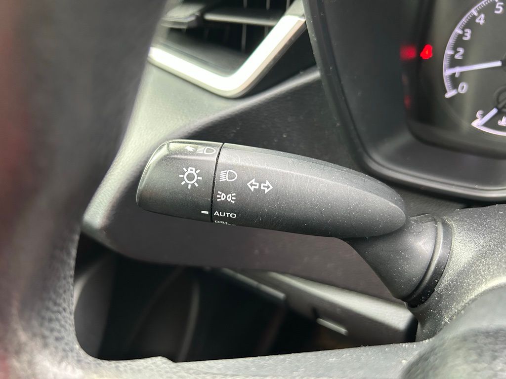 Thumbnail: 2021 Toyota Corolla - 21