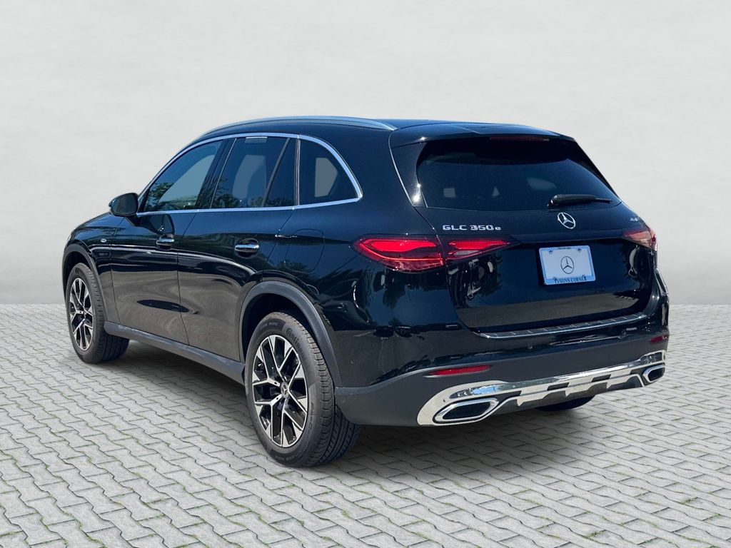 Thumbnail: 2025 Mercedes-Benz GLC - 7
