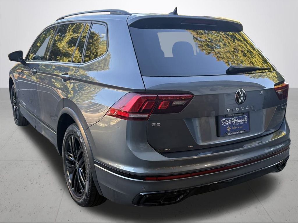 2022 Volkswagen Tiguan 2.0T SE R-Line Black