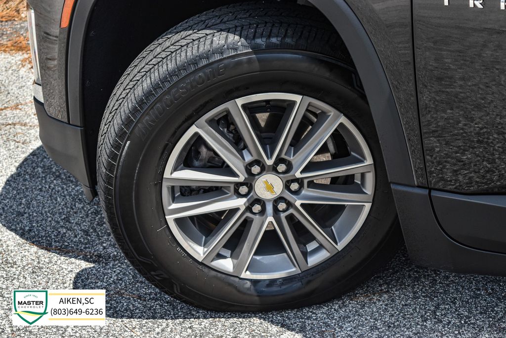 Used 2023 Chevrolet Traverse SUV