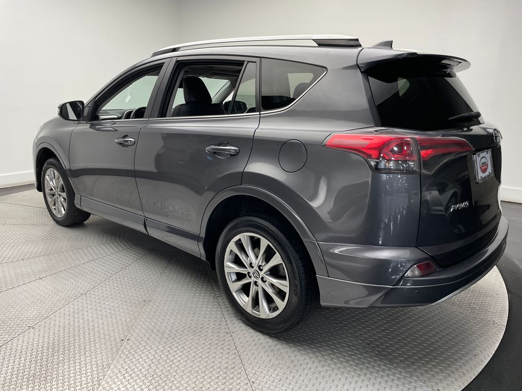 2018 Toyota RAV4 Platinum 7